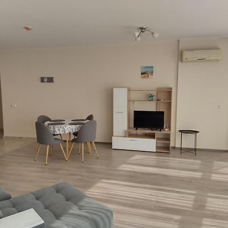 Aparthotel Apart Allure Dobi Primorsko Zewnętrze zdjęcie
