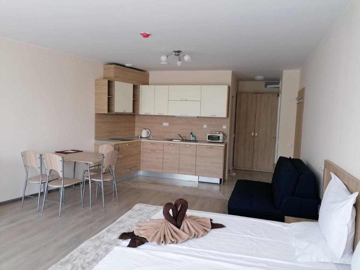 Aparthotel Apart Allure Dobi Primorsko Zewnętrze zdjęcie