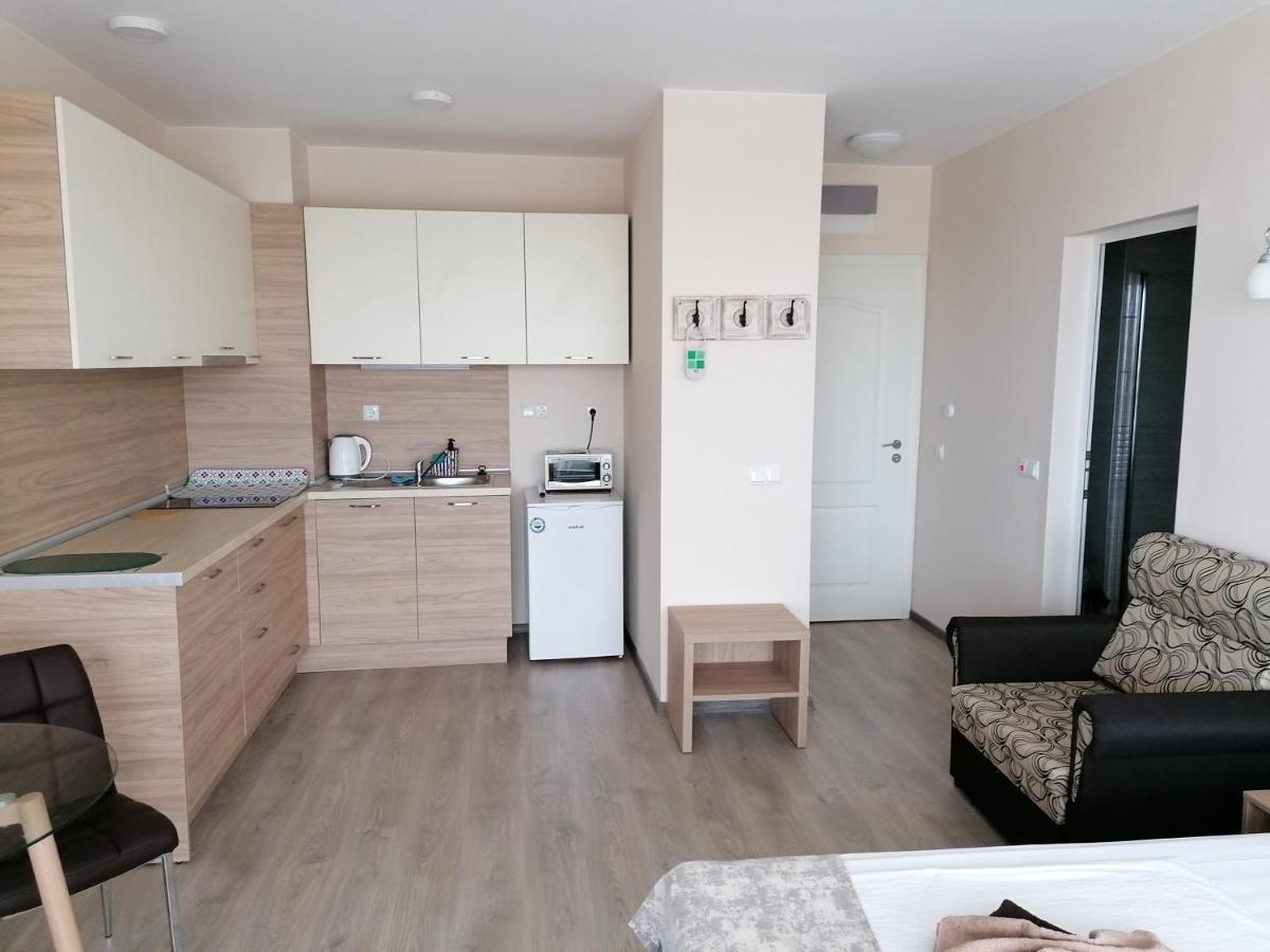 Aparthotel Apart Allure Dobi Primorsko Zewnętrze zdjęcie